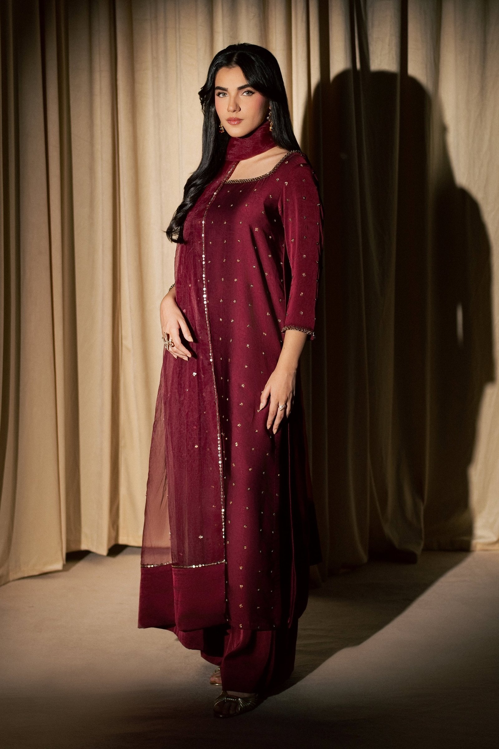Simab 3Pc - Festive Luxe Pret STUDIOLUXEAUG26 BATIK S / Burgundy / Textured Grip