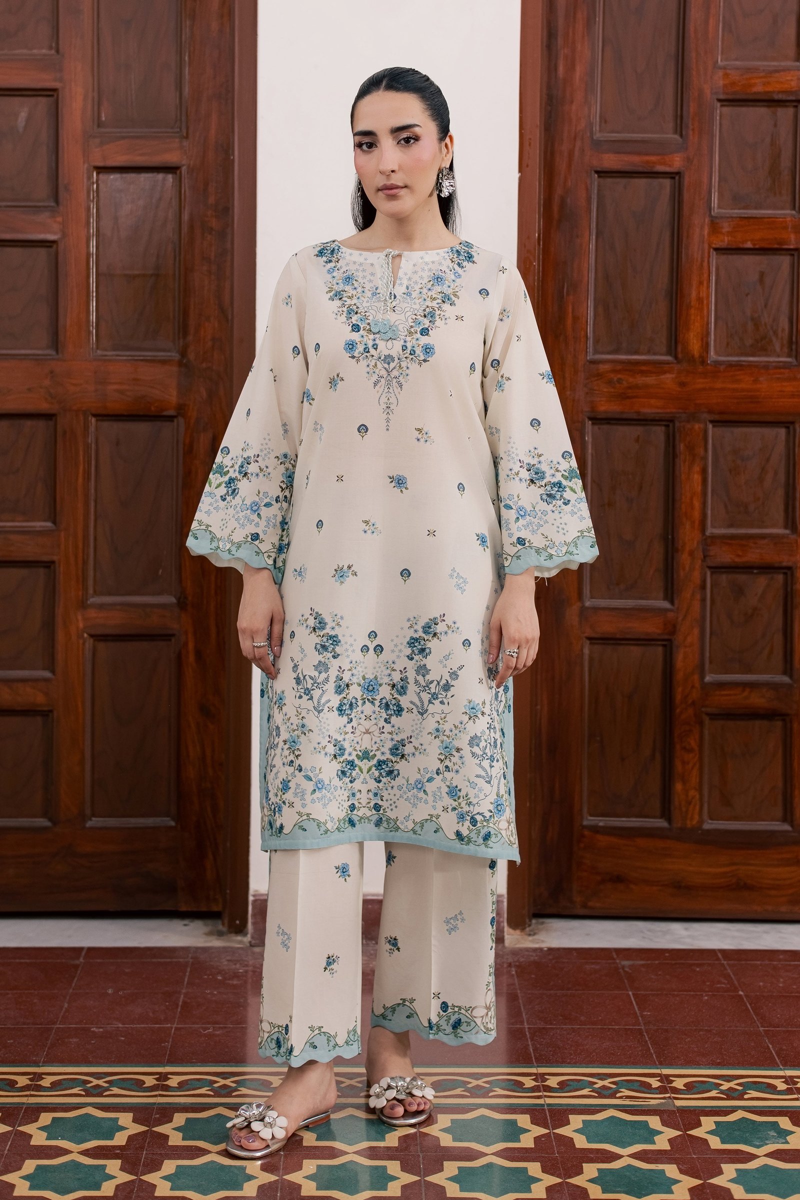 Trey 2Pc - Printed Lawn Dress BATIKSS26 BATIK XS / Off White / Lawn-S / Off White / Lawn-M / Off White / Lawn-L / Off White / Lawn-XL / Off White / Lawn