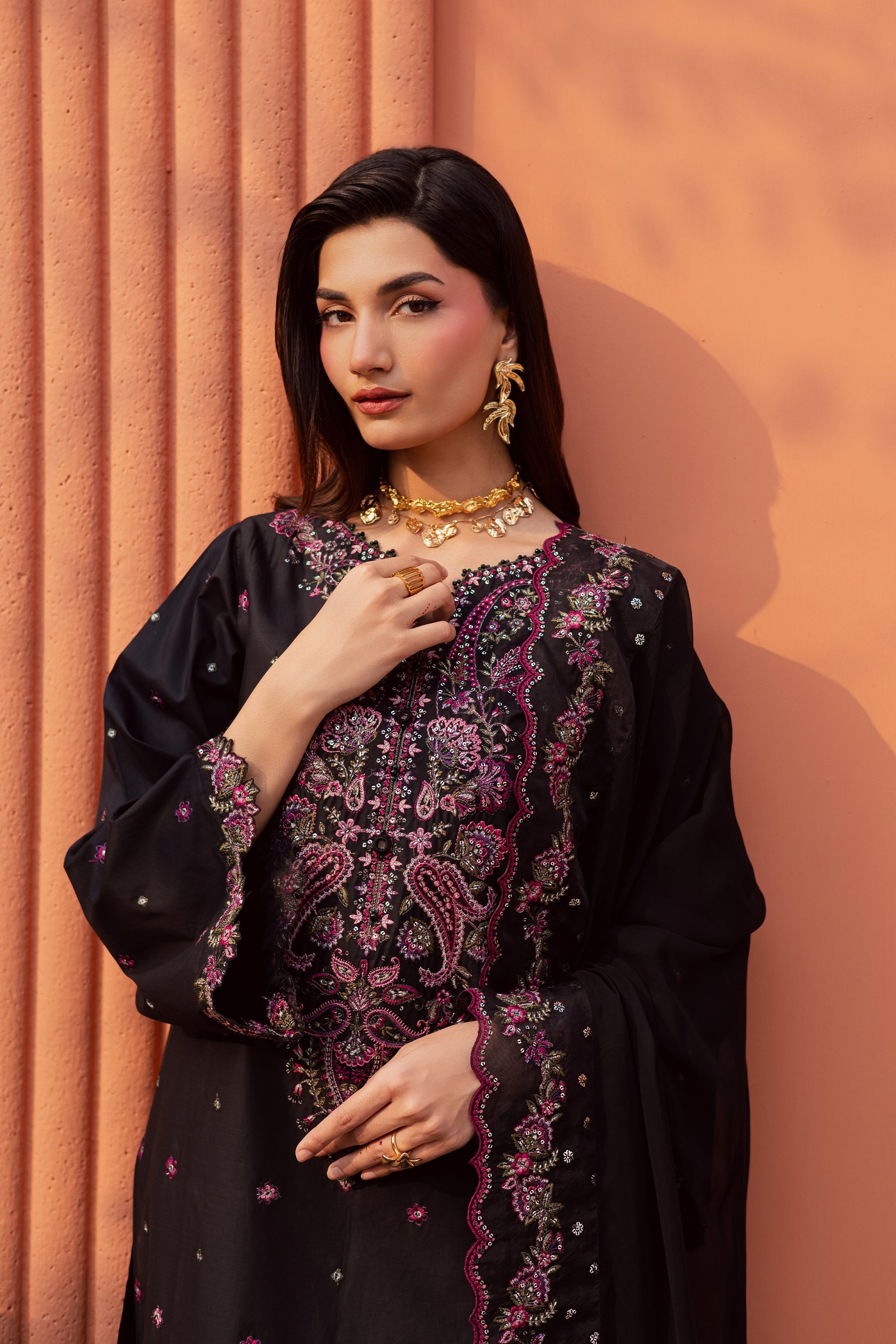 Unaiza 3Pc - Festive Embroidered Lawn BATIKEID2026 BATIK XS / Black / Giza-S / Black / Giza-M / Black / Giza-L / Black / Giza-XL / Black / Giza