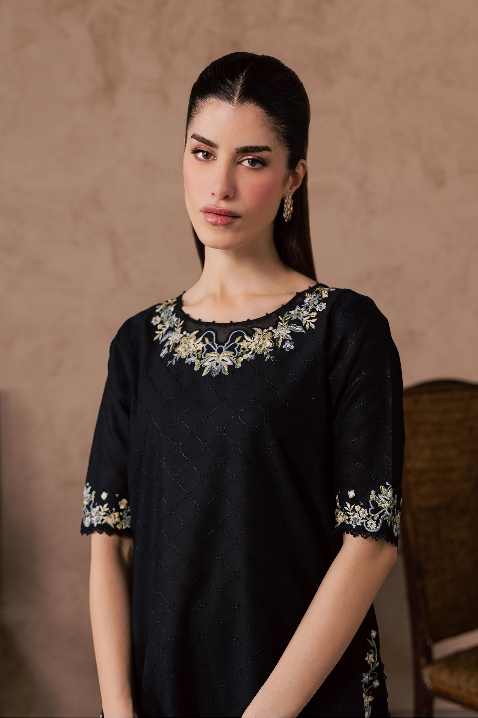 Venom Veil 2Pc - Embroidered Lawn Dress EverydayEdit26 BATIK XS / Black / Pima Lawn-S / Black / Pima Lawn-M / Black / Pima Lawn-L / Black / Pima Lawn-XL / Black / Pima Lawn