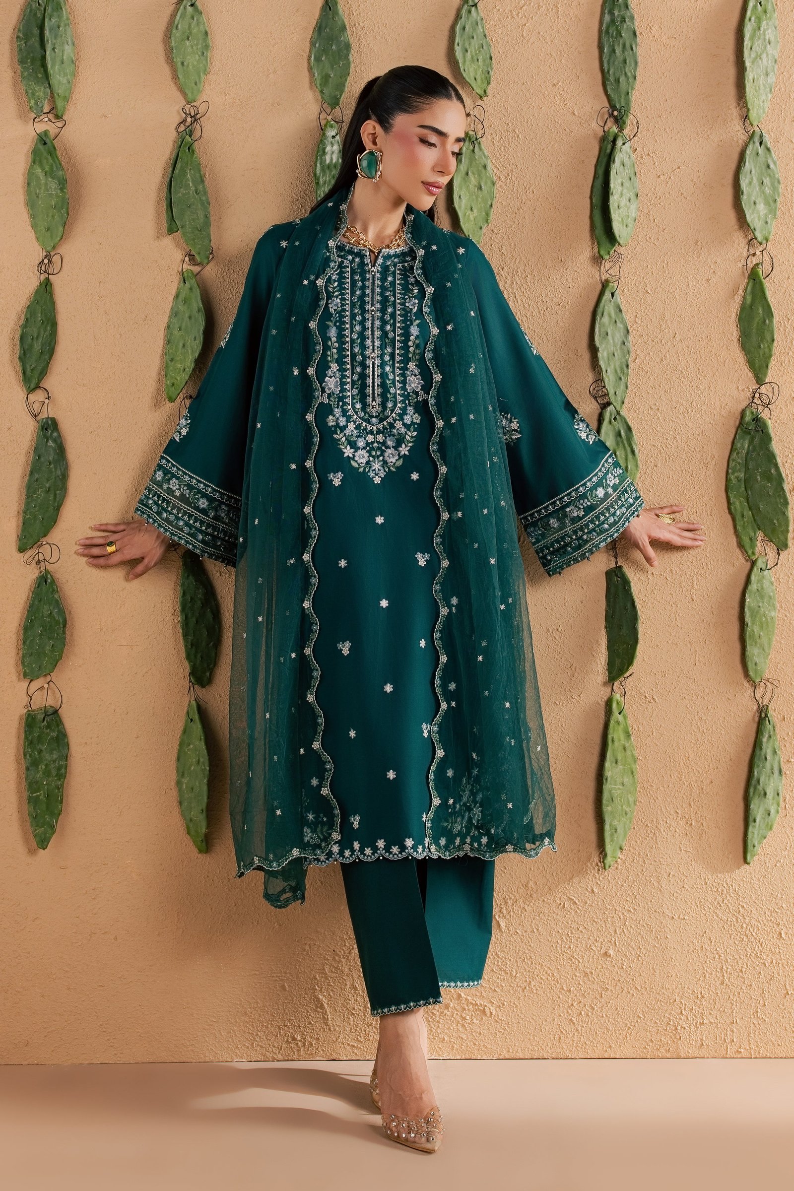  Zamarud 3Pc - Luxury Embroidered Lawn BATIKSS26  BATIK   XS / Zinc Green / Pima Lawn-S / Zinc Green / Pima Lawn-M / Zinc Green / Pima Lawn-L / Zinc Green / Pima Lawn-XL / Zinc Green / Pima Lawn