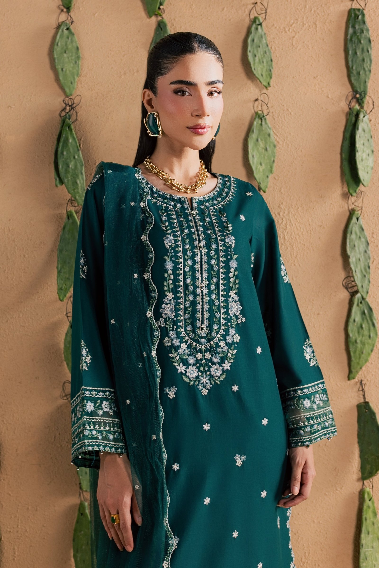  Zamarud 3Pc - Luxury Embroidered Lawn BATIKSS26  BATIK   XS / Zinc Green / Pima Lawn-S / Zinc Green / Pima Lawn-M / Zinc Green / Pima Lawn-L / Zinc Green / Pima Lawn-XL / Zinc Green / Pima Lawn
