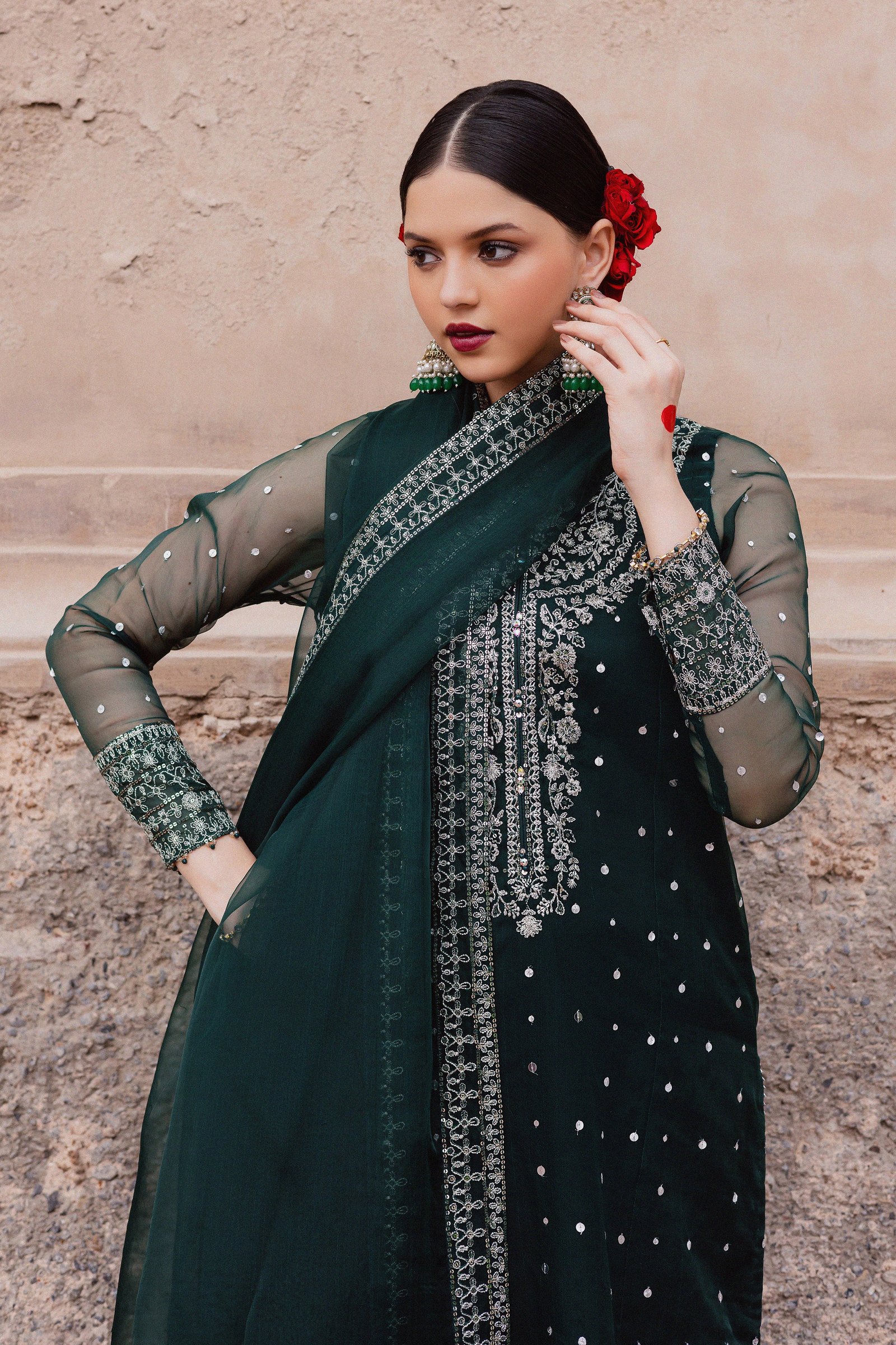  Zamurud 3Pc - Festive Luxe Pret BATIKLuxePRET  BATIK   XS / Emerald Green / Organza & Raw Silk-S / Emerald Green / Organza & Raw Silk-M / Emerald Green / Organza & Raw Silk-L / Emerald Green / Organza & Raw Silk-XL / Emerald Green / Organza & Raw Silk