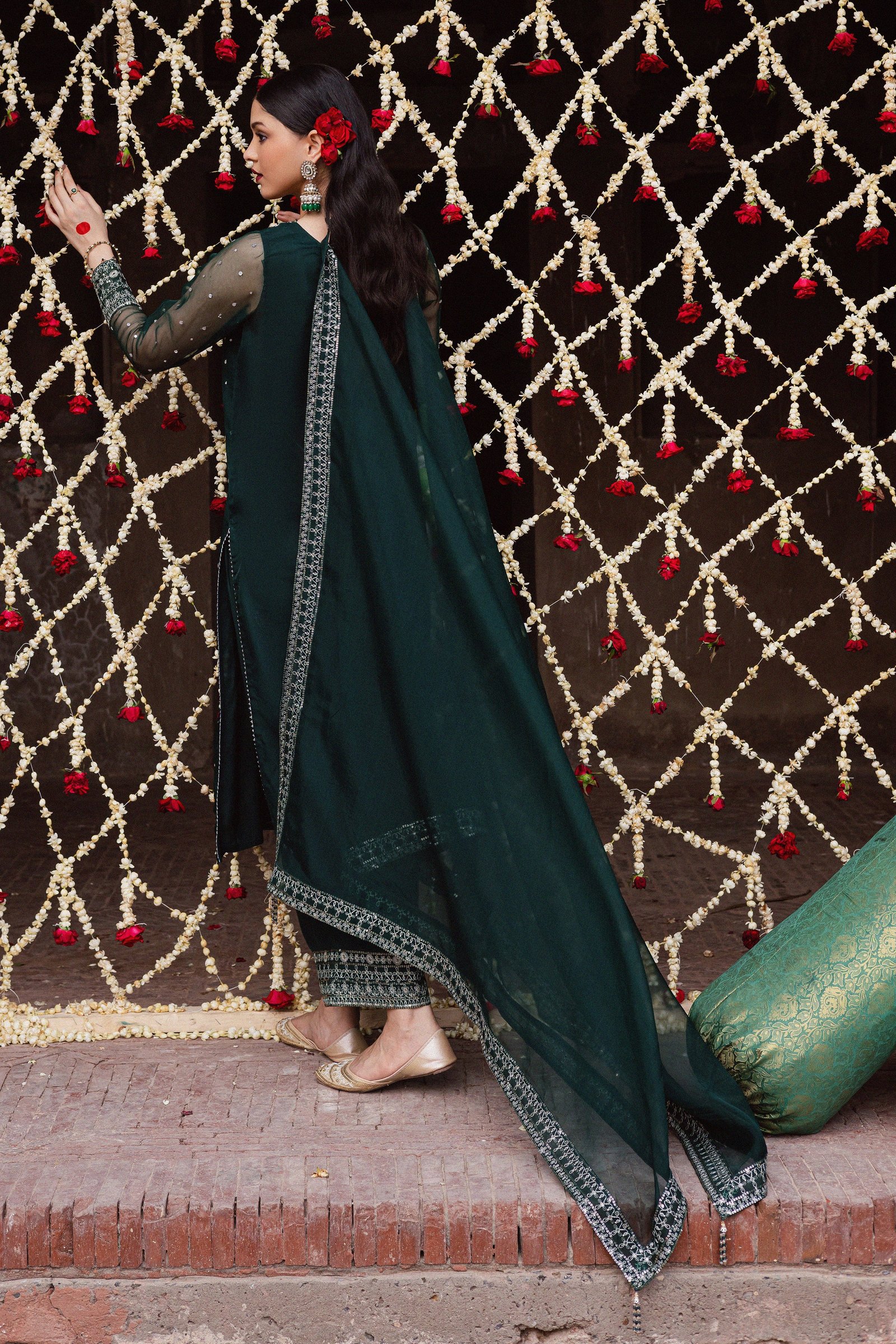 Zamurud 3Pc - Festive Luxe Pret BATIKLuxePRET BATIK XS / Emerald Green / Organza & Raw Silk-S / Emerald Green / Organza & Raw Silk-M / Emerald Green / Organza & Raw Silk-L / Emerald Green / Organza & Raw Silk-XL / Emerald Green / Organza & Raw Silk