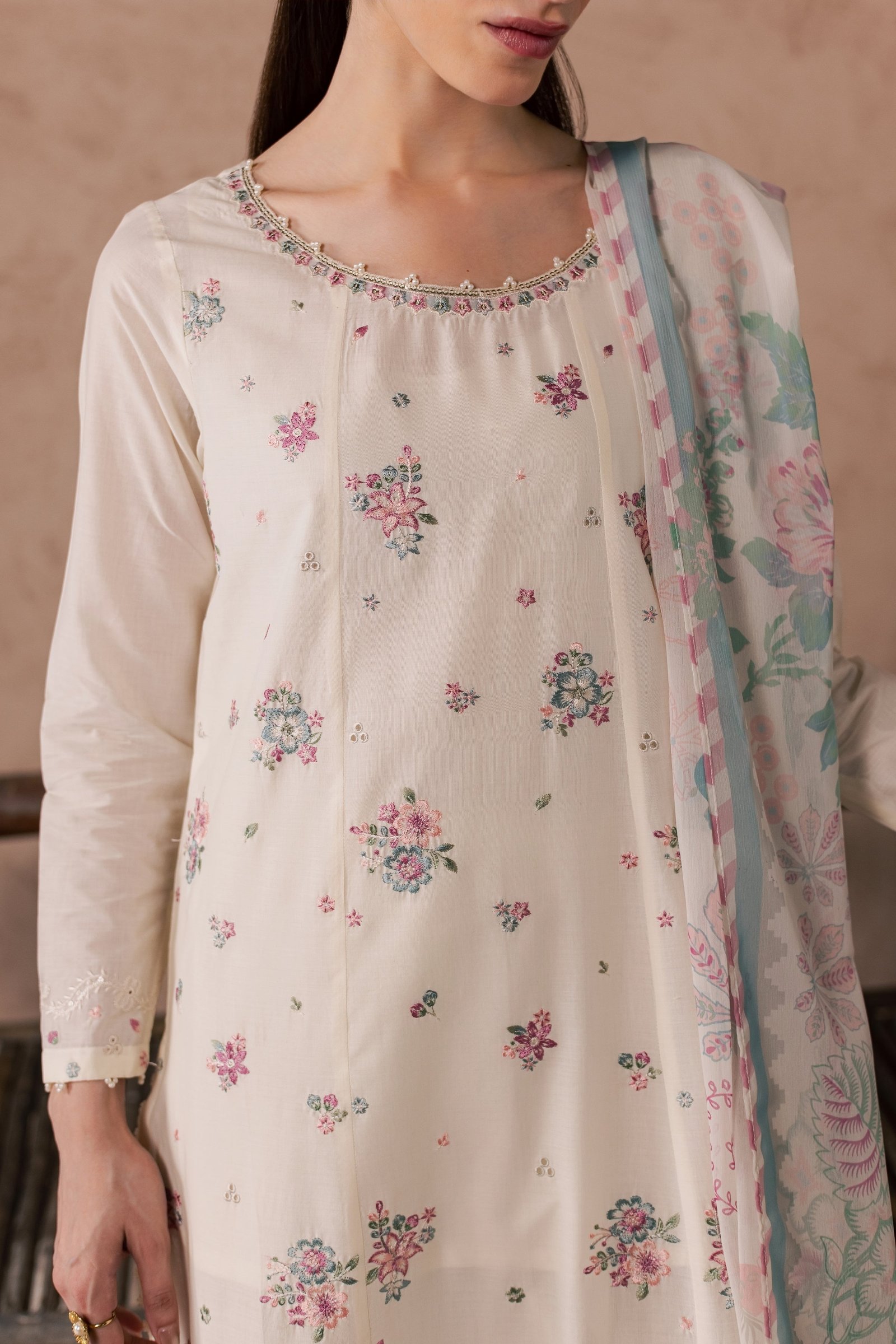  Zubariya 3Pc - Embroidered Lawn Dress EverydayEdit26  BATIK   XS / Eggnog / Pima Lawn-S / Eggnog / Pima Lawn-M / Eggnog / Pima Lawn-L / Eggnog / Pima Lawn-XL / Eggnog / Pima Lawn